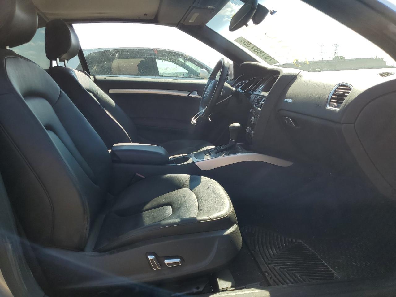 2013 Audi A5 Premium VIN: WAUCFAFH0DN005977 Lot: 70786735