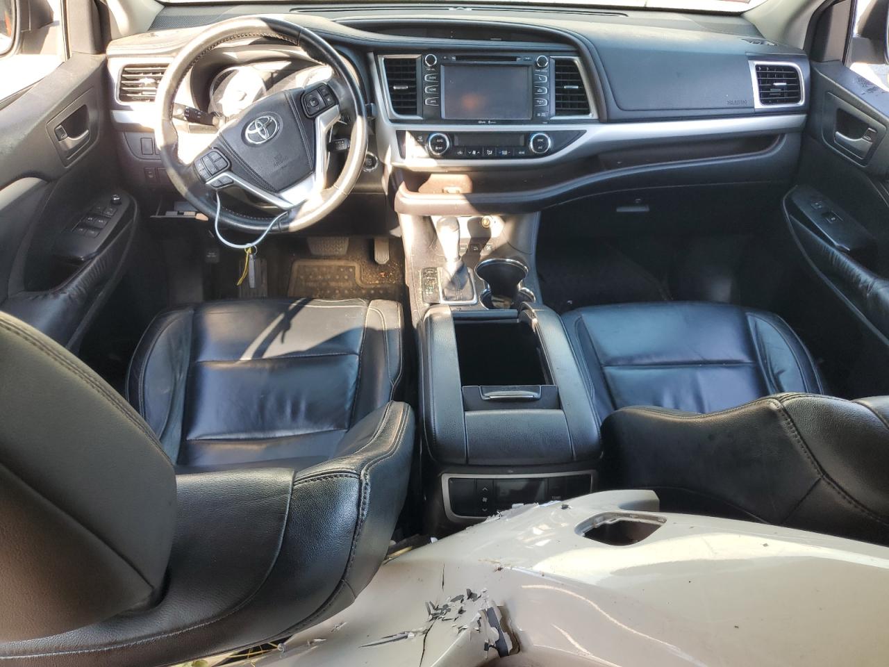 2014 Toyota Highlander Xle VIN: 5TDJKRFH5ES023312 Lot: 81203045