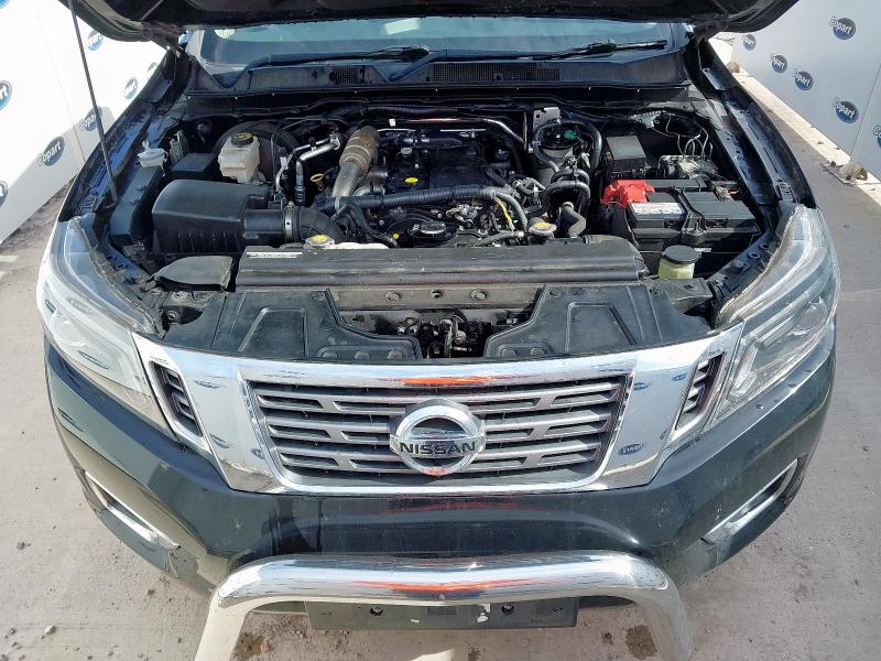 2021 NISSAN NAVARA TEKNA