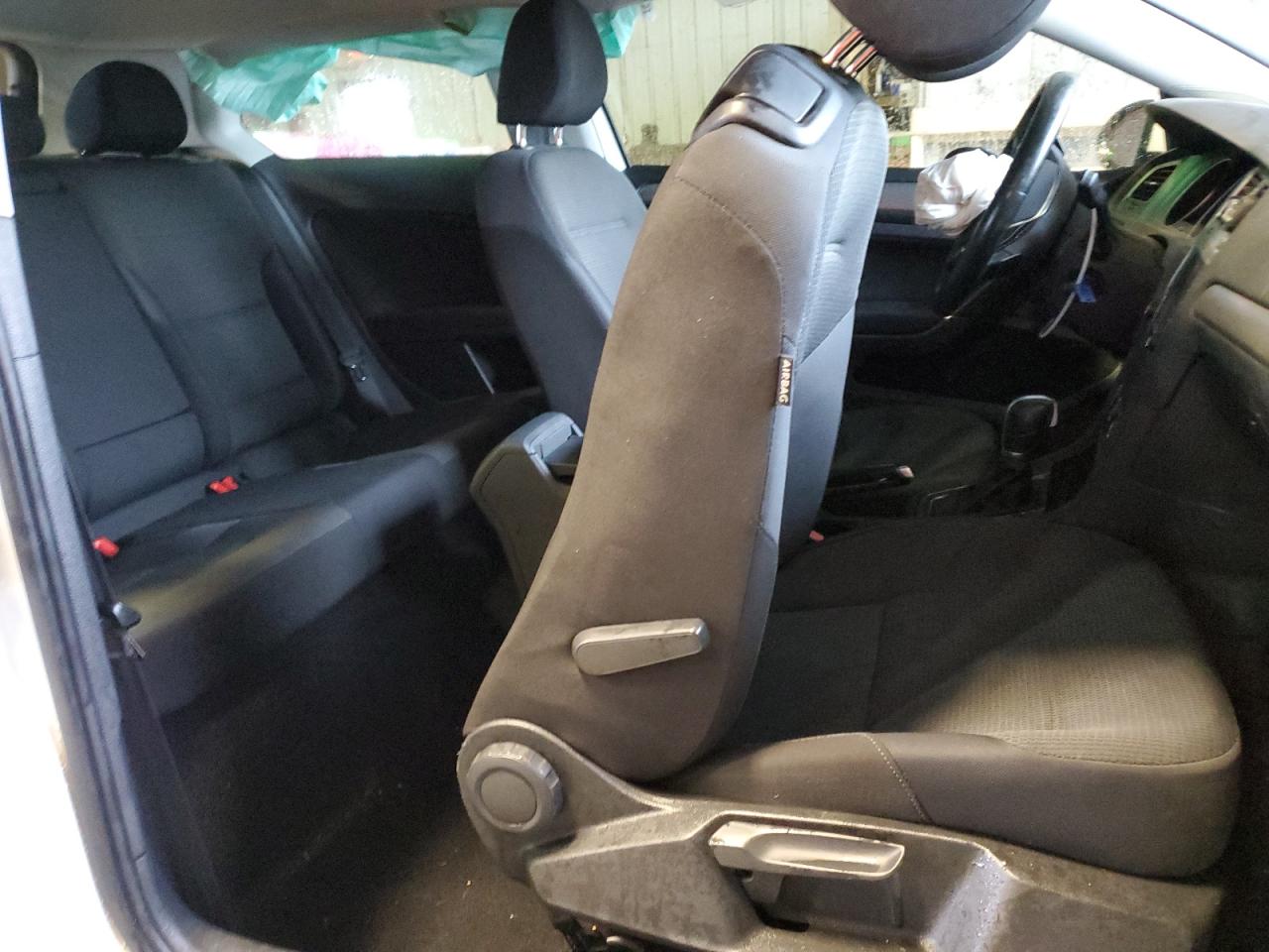 2016 Volkswagen Golf Base / S VIN: 3VW917AU3GM009018 Lot: 81281805