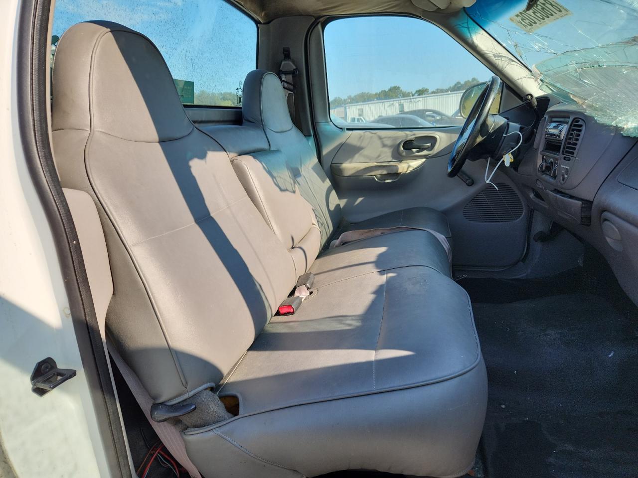 1999 Ford F150 VIN: 1FTZF1726XNB58715 Lot: 81605705