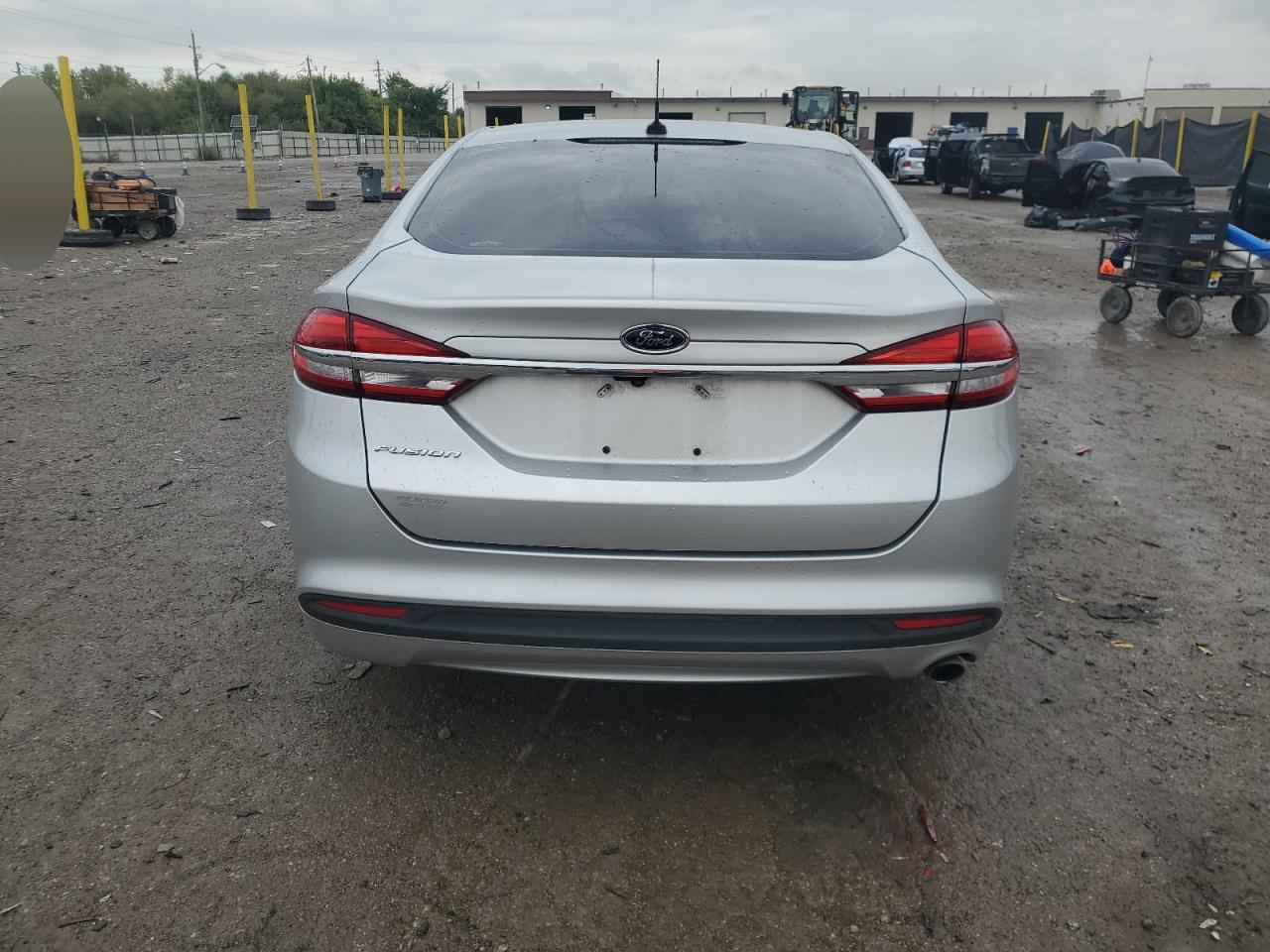 2017 Ford Fusion S VIN: 3FA6P0G73HR108879 Lot: 81743895