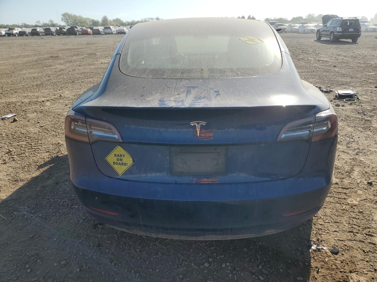 2019 Tesla Model 3 VIN: 5YJ3E1EA9KF327216 Lot: 84443195