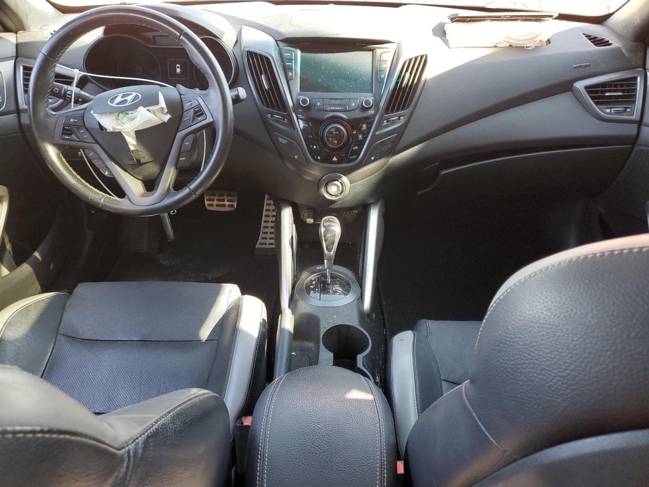 2016 Hyundai Veloster Turbo VIN: KMHTC6AE3GU303046 Lot: 80927325