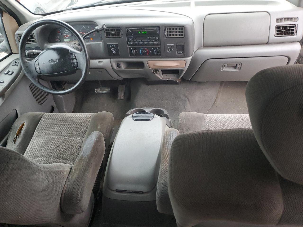 2002 Ford F250 Super Duty VIN: 1FTNX21F82EB22840 Lot: 81647145