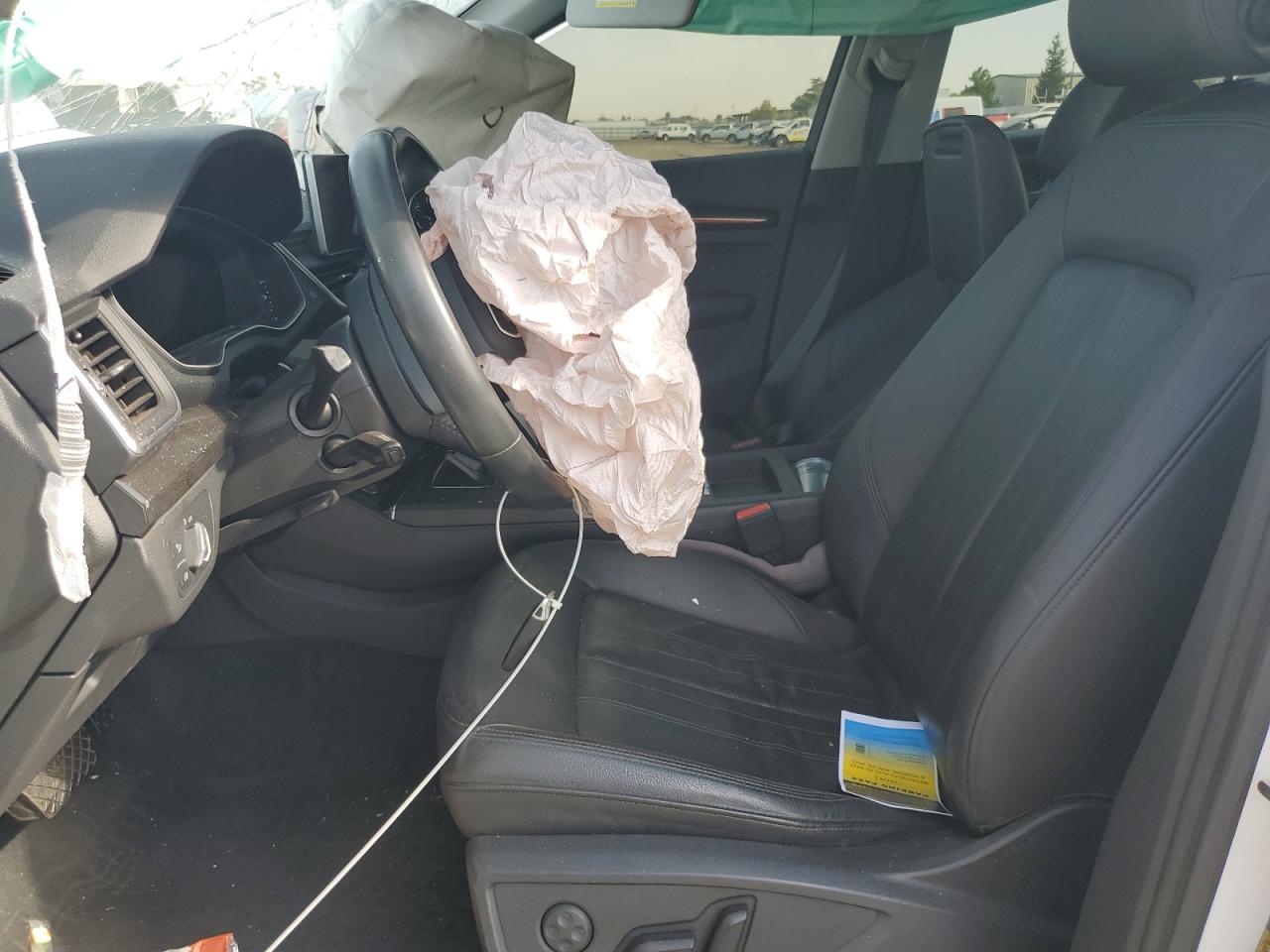 2018 Audi Q5 Premium VIN: WA1ANAFY8J2234220 Lot: 70906185