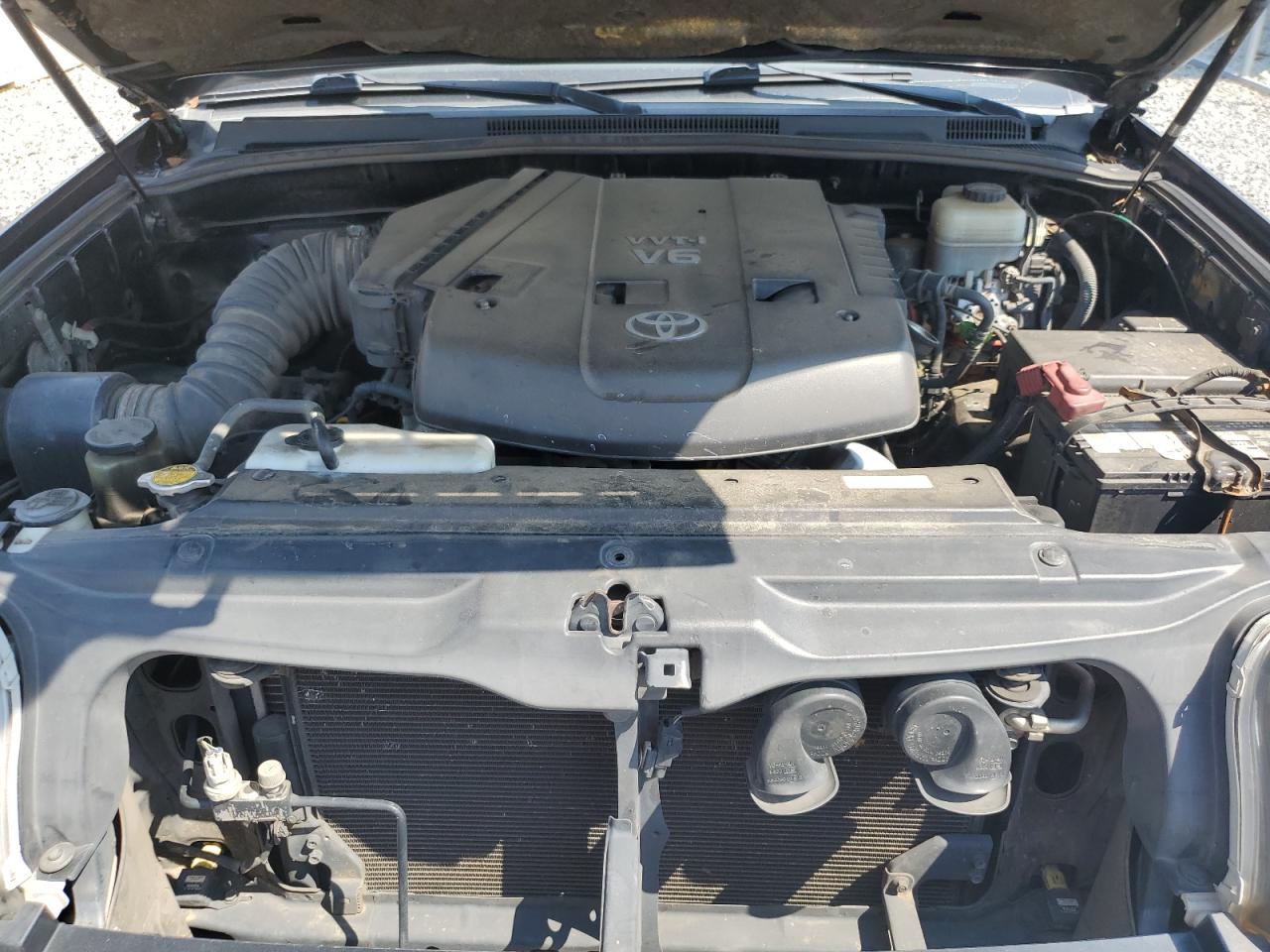 2005 Toyota 4Runner Limited VIN: JTEBU17R258035182 Lot: 71420205