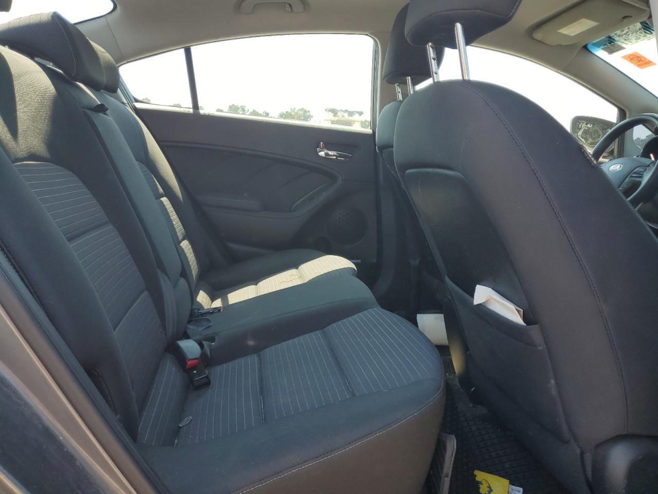 2016 Kia Forte Lx VIN: KNAFX4A67G5602422 Lot: 70682475