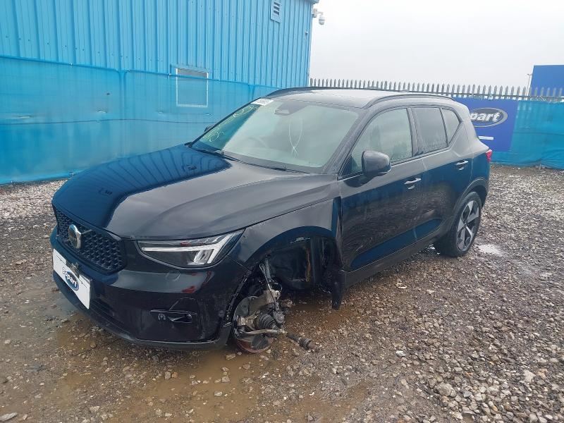 2023 VOLVO XC40 ULTIMATE B4 MHEV AUT  for sale at Copart YORK