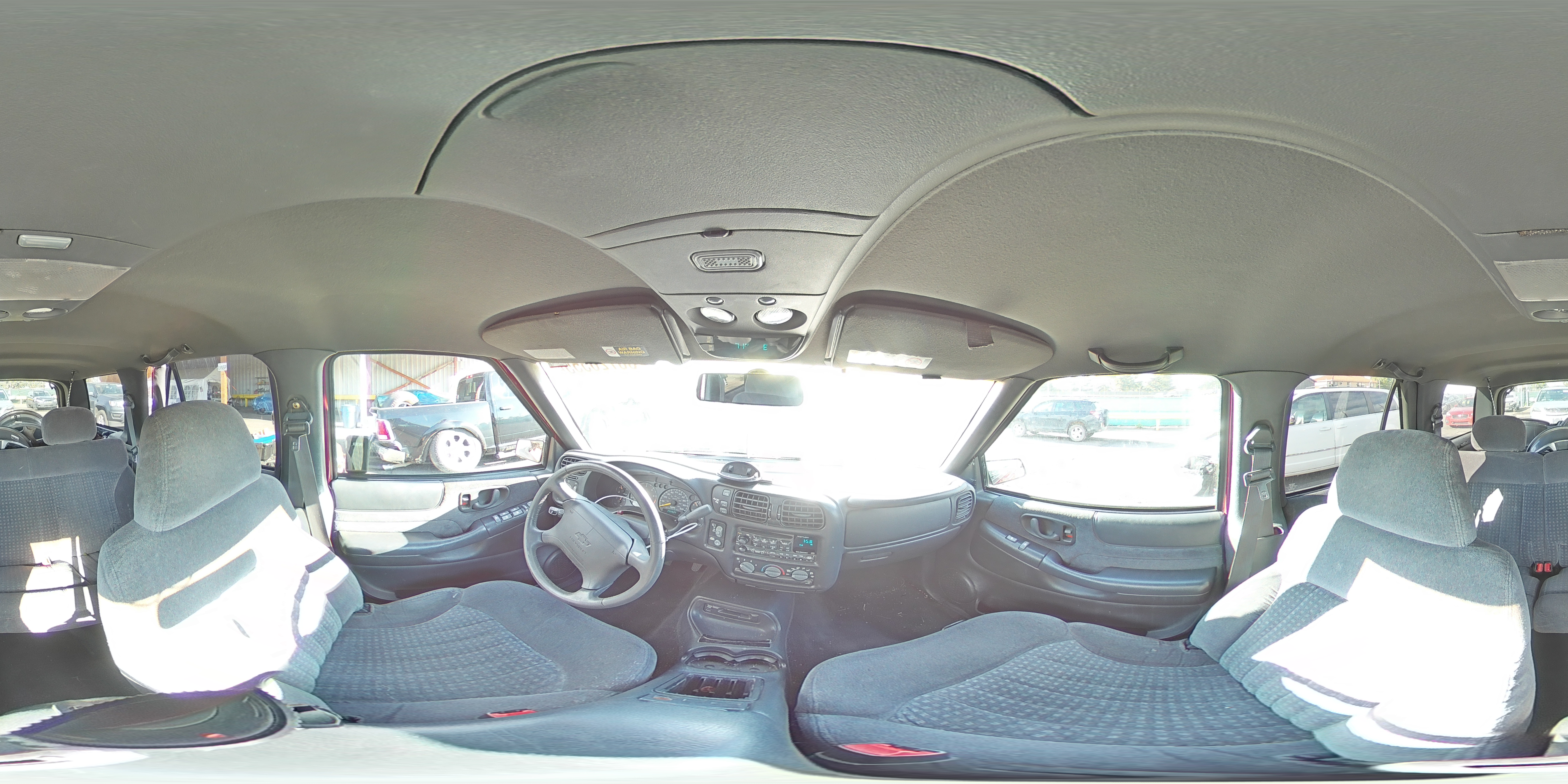 1998 Chevrolet Blazer VIN: 1GNDT13W6W2167188 Lot: 80726555