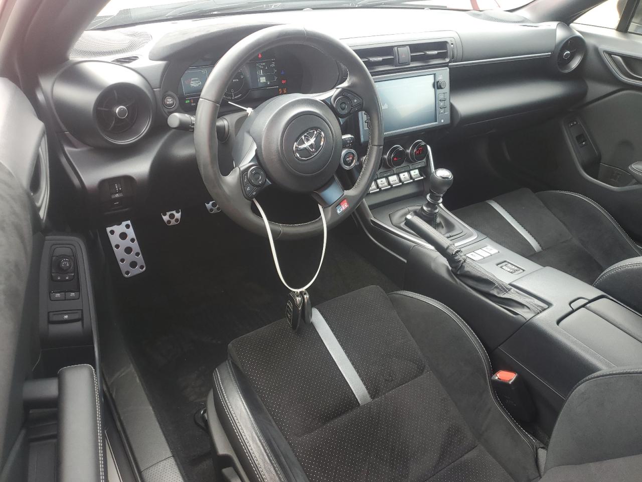 2024 Toyota Gr 86 Premium VIN: JF1ZNBE15R9760204 Lot: 81590385