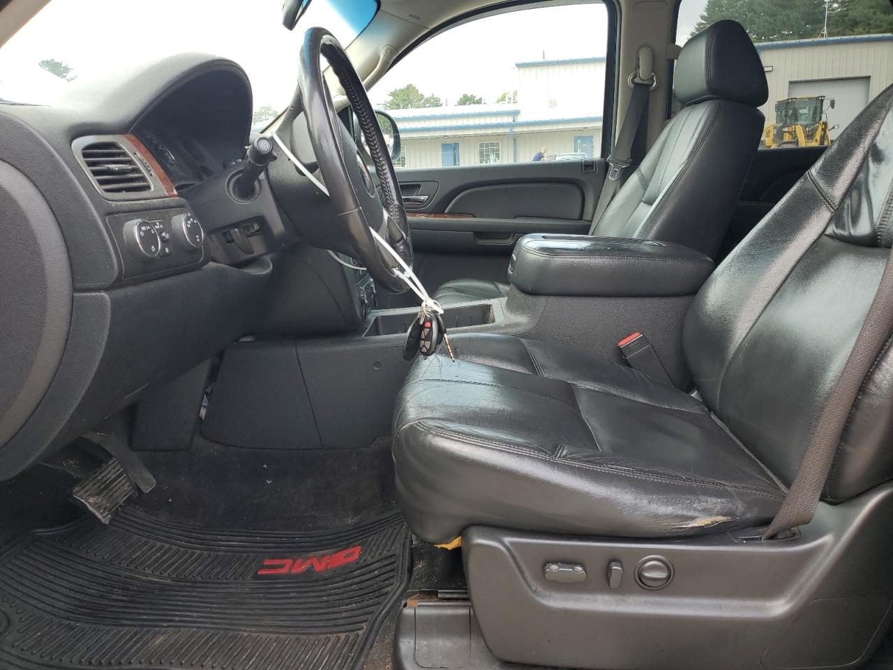 2009 GMC Yukon Slt VIN: 1GKFK33069R198145 Lot: 81145405