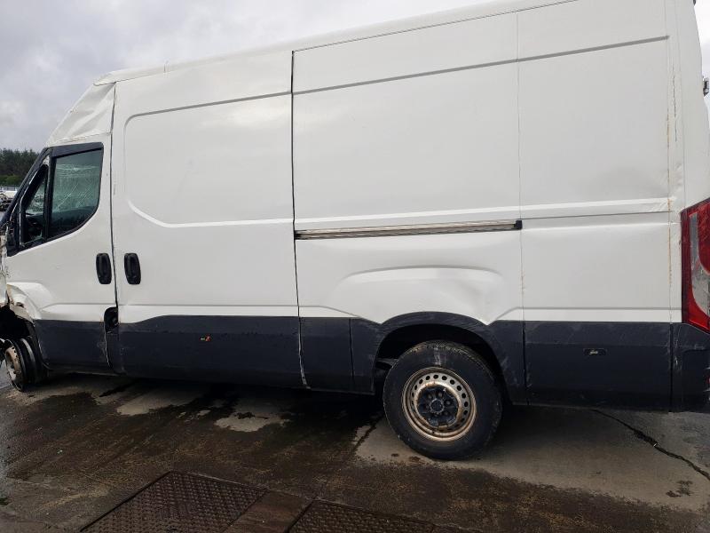 2022 IVECO DAILY 35S14B 