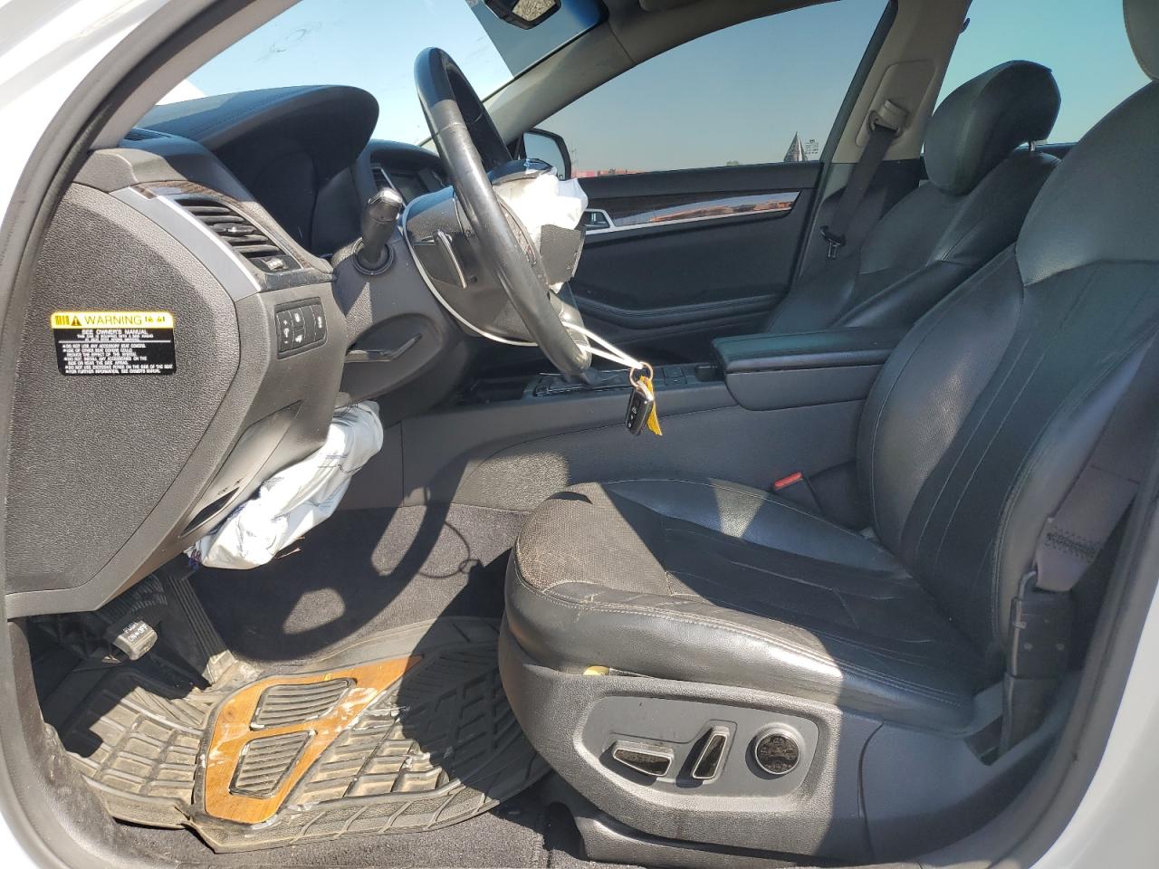 2016 Hyundai Genesis 3.8L VIN: KMHGN4JE5GU140593 Lot: 84387565