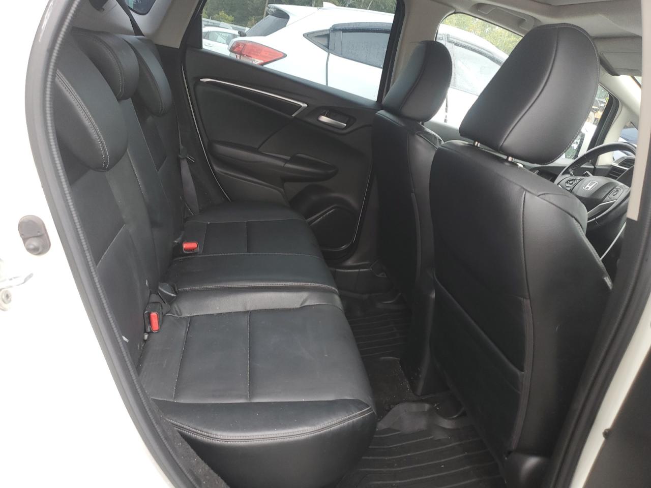 2017 Honda Fit Ex VIN: JHMGK5H88HS015411 Lot: 84171145