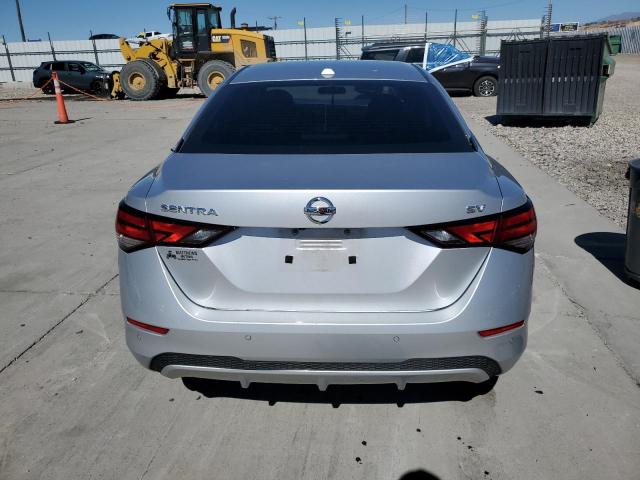 NISSAN SENTRA 2021 Серебристый