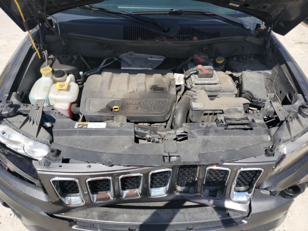 2014 Jeep Compass Sport VIN: 1C4NJDBBXED833765 Lot: 71502105