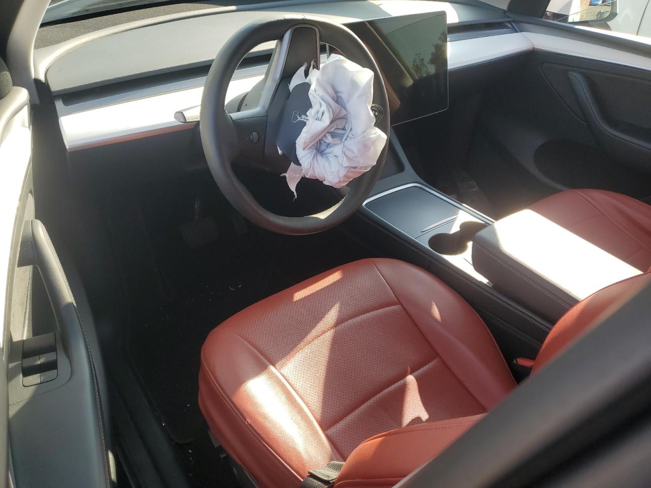 2023 Tesla Model Y VIN: 7SAYGDEE3PF615716 Lot: 71397725