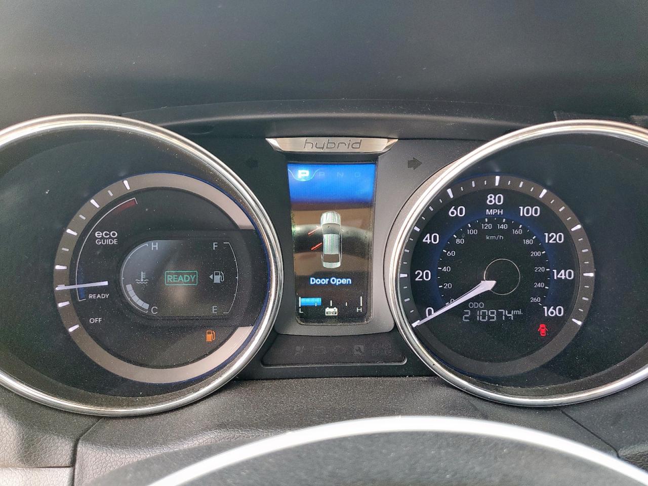 2015 Hyundai Sonata Hybrid VIN: KMHEC4A45FA125564 Lot: 80617075