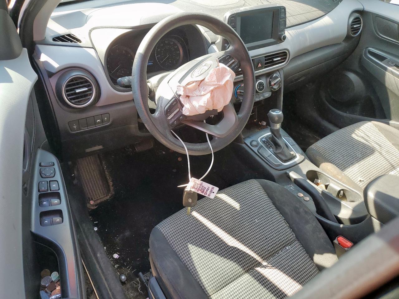 2020 Hyundai Kona Se VIN: KM8K12AA4LU521921 Lot: 81898715