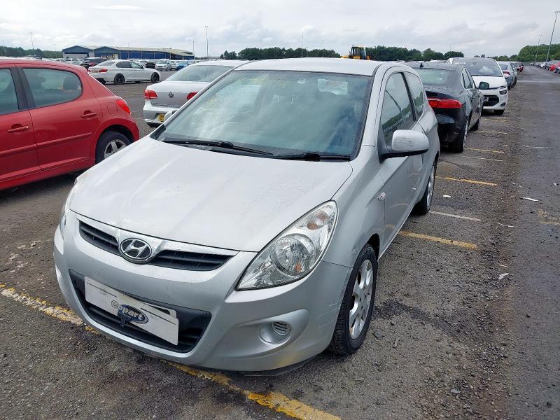 HYUNDAI I20 2011