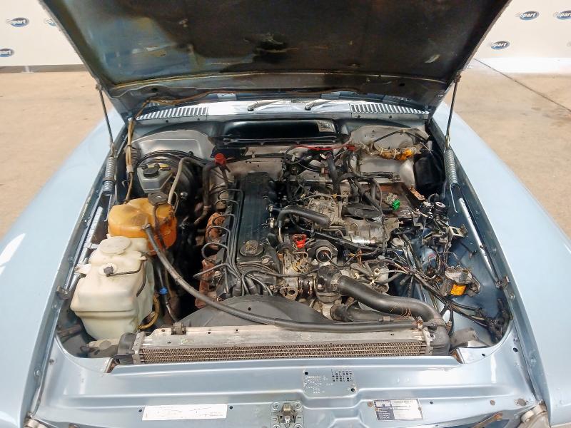 1988 MERCEDES 300 SL AUTO 
