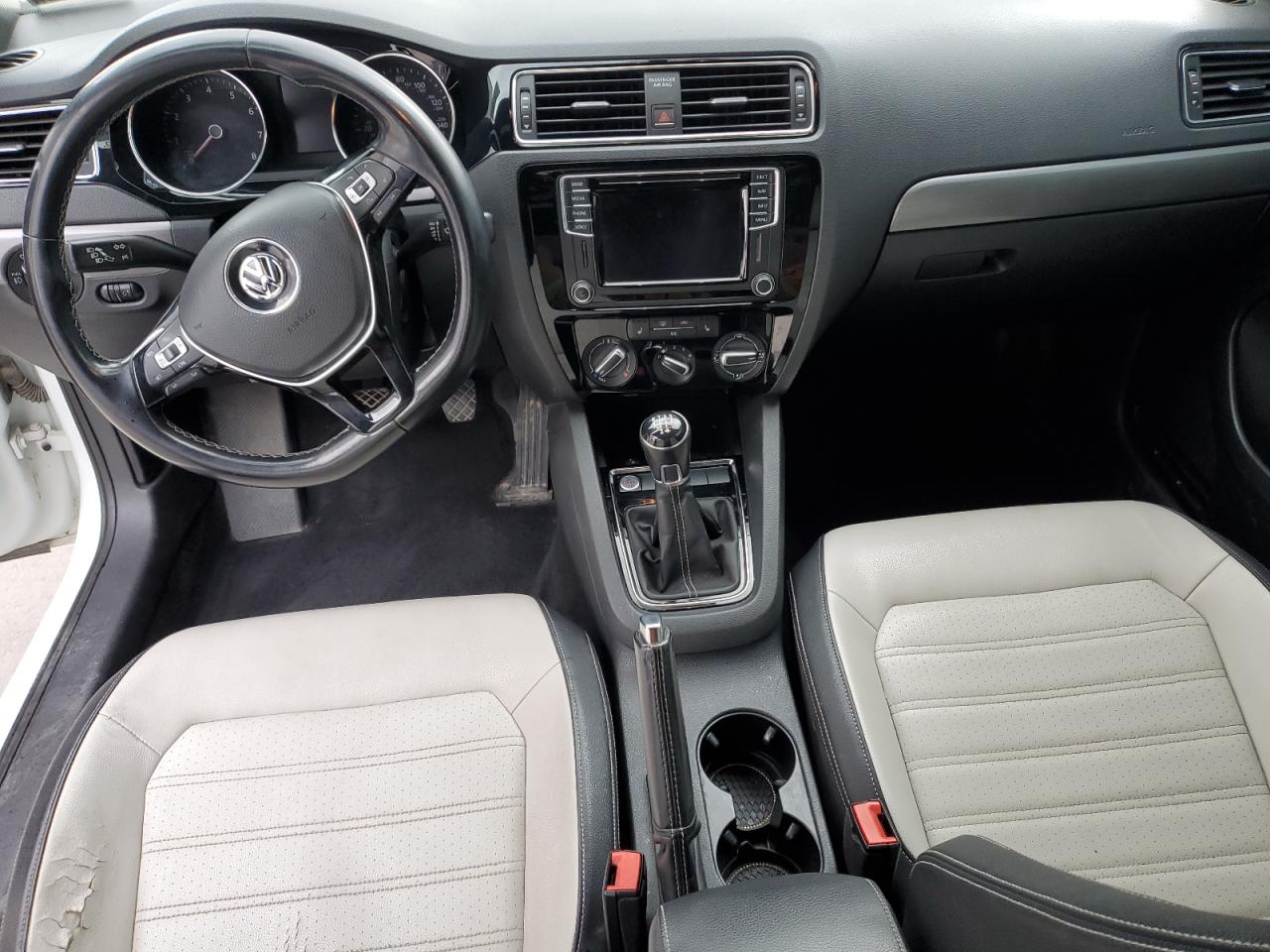 2016 Volkswagen Jetta Sport VIN: 3VWB17AJXGM240067 Lot: 71909895