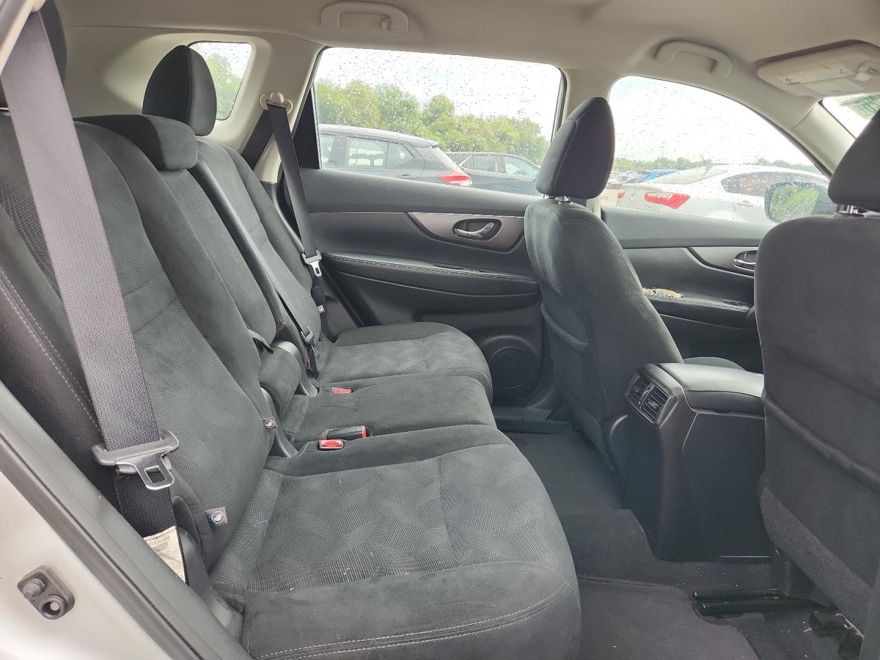 2016 Nissan Rogue S VIN: 5N1AT2MT1GC813248 Lot: 70952675