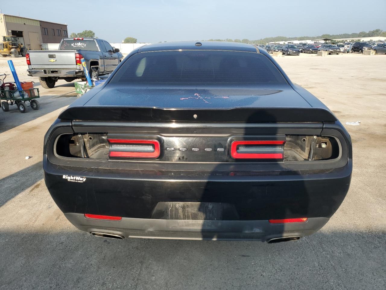 2019 Dodge Challenger Sxt VIN: 2C3CDZAG1KH530157 Lot: 71448995