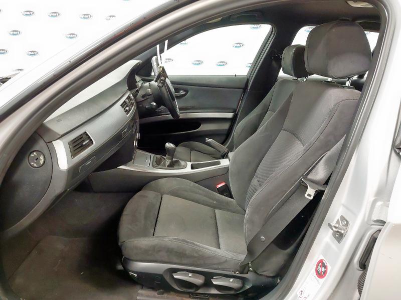2011 BMW 318D M SPORT 