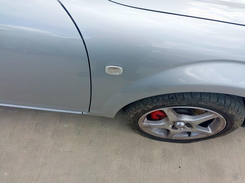 2004 TOYOTA MR2 ROADSTER VVTI 