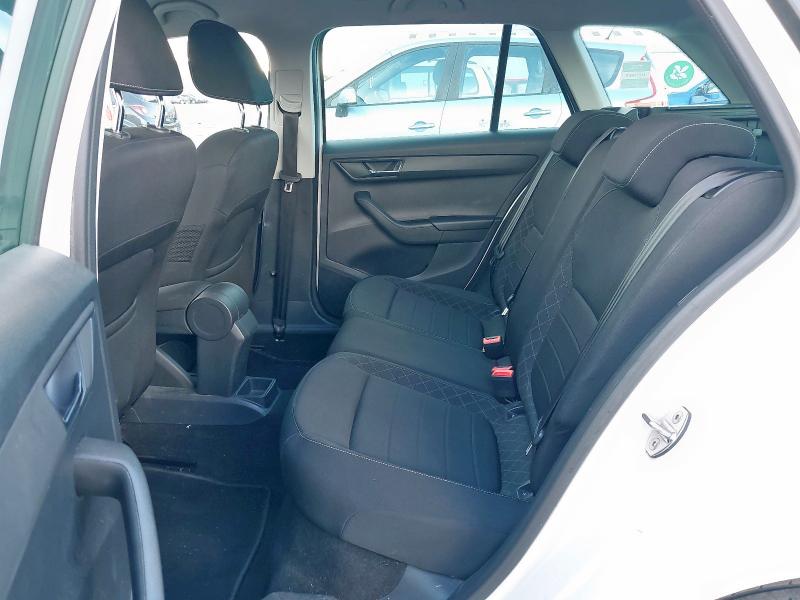 2016 SKODA FABIA SE L TDI 