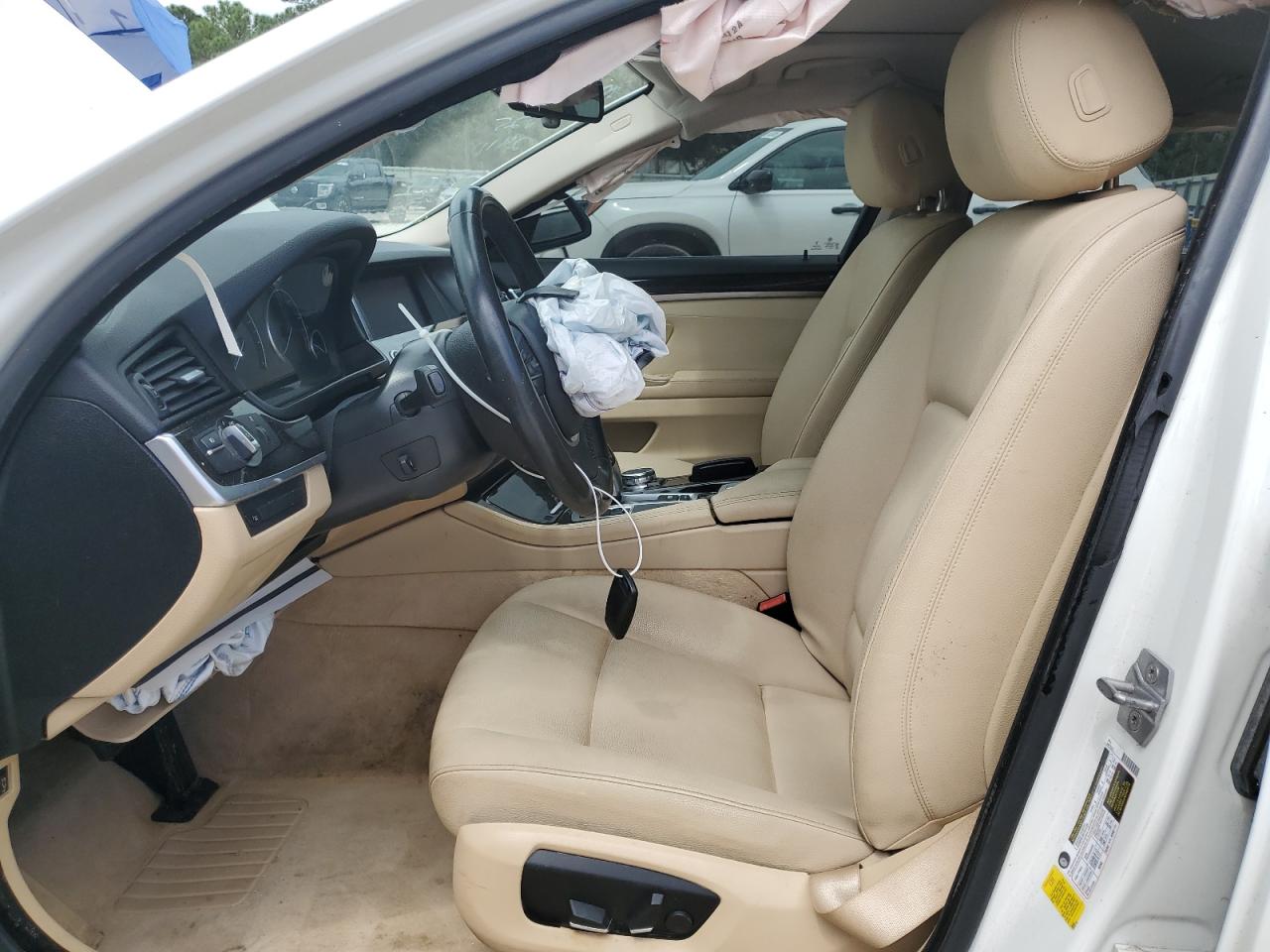 2015 BMW 528 I VIN: WBA5A5C50FD524058 Lot: 81247655