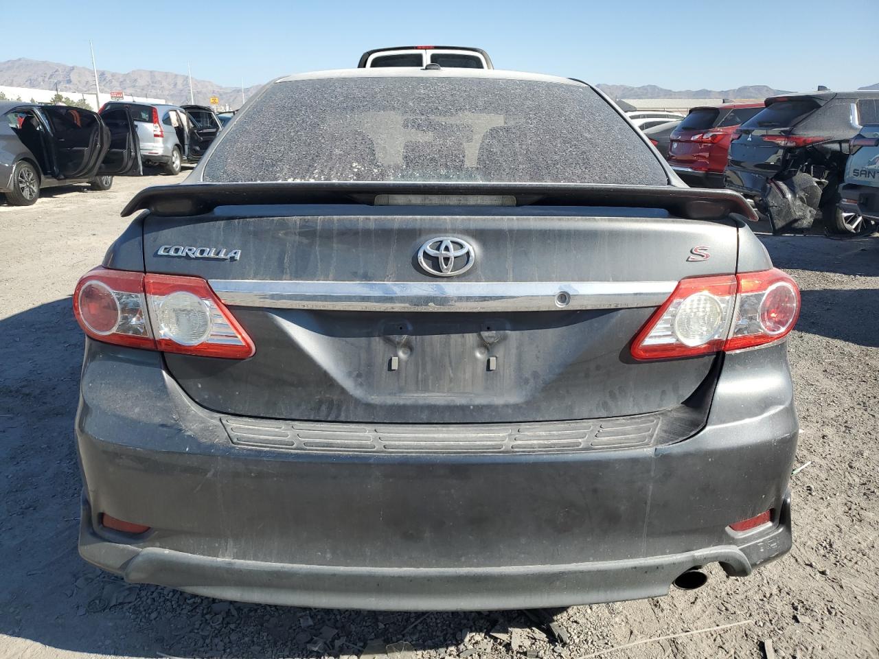 2011 Toyota Corolla Base VIN: 2T1BU4EEXBC675601 Lot: 81301995