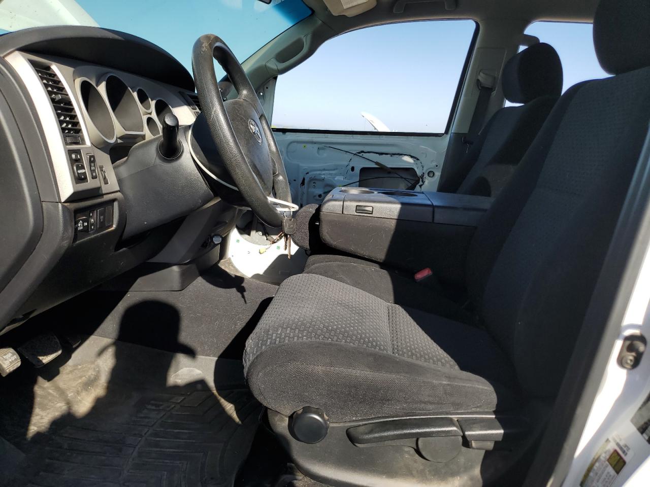 2007 Toyota Tundra Crewmax Sr5 VIN: 5TBDT54117S453696 Lot: 81122185