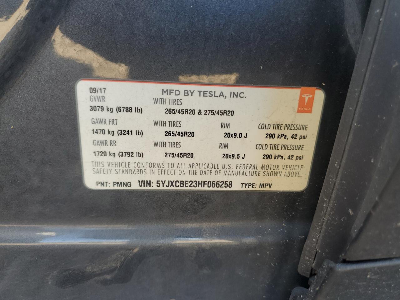 2017 Tesla Model X VIN: 5YJXCBE23HF066258 Lot: 81156885