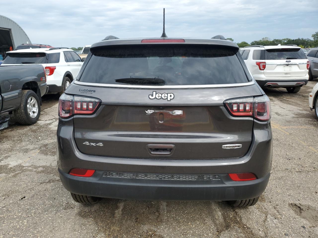 2022 Jeep Compass Latitude Lux VIN: 3C4NJDFB2NT112330 Lot: 80249355