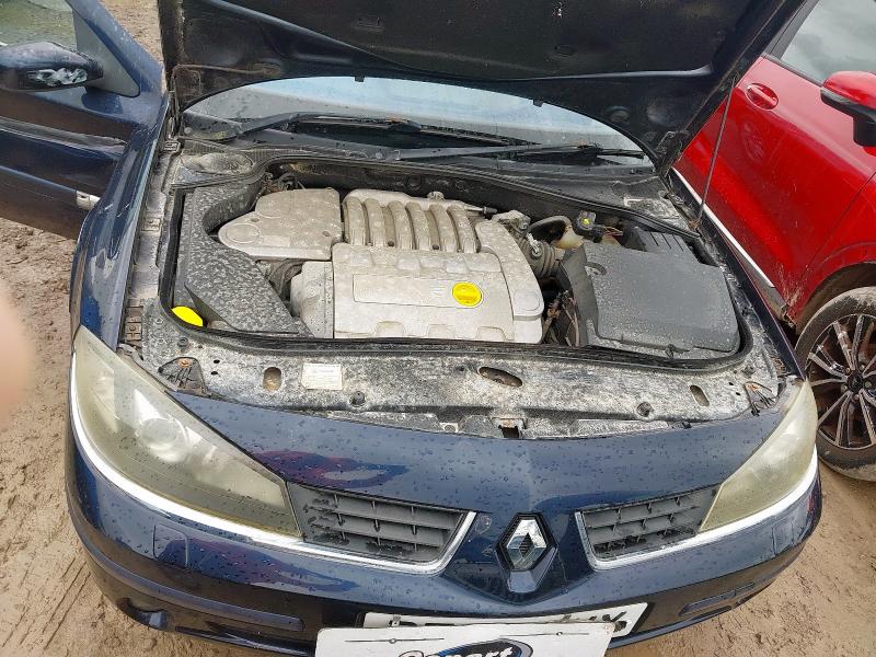 2005 RENAULT LAGUNA INITIALE V6 24V A 