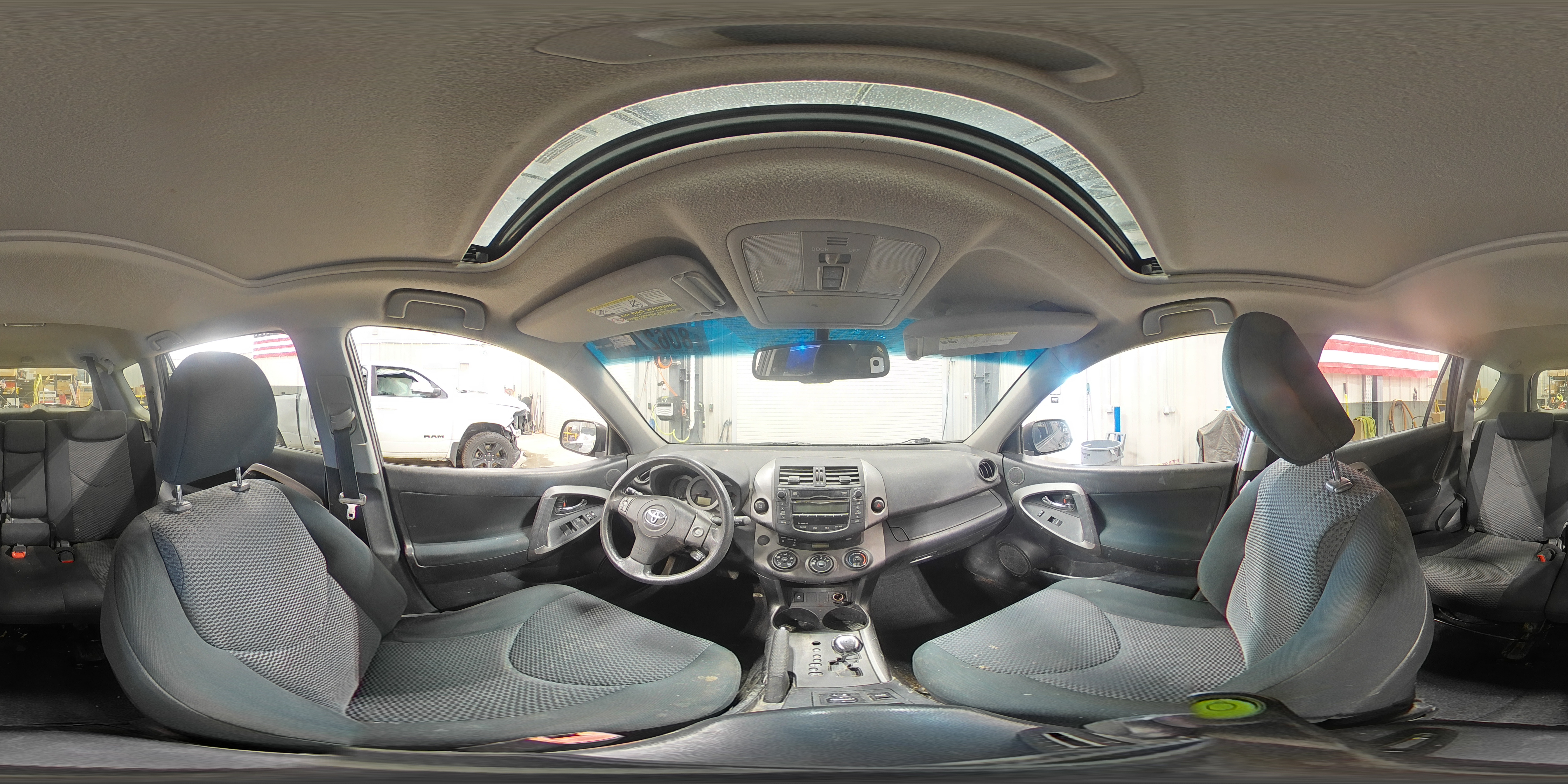 2011 Toyota Rav4 Sport VIN: JTMRK4DV2B5100217 Lot: 80627005