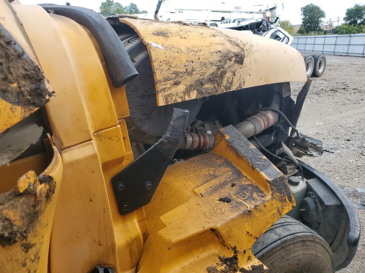 2010 Ic Corporation 3000 Ce VIN: 4DRBUAAN0AA165308 Lot: 70492375