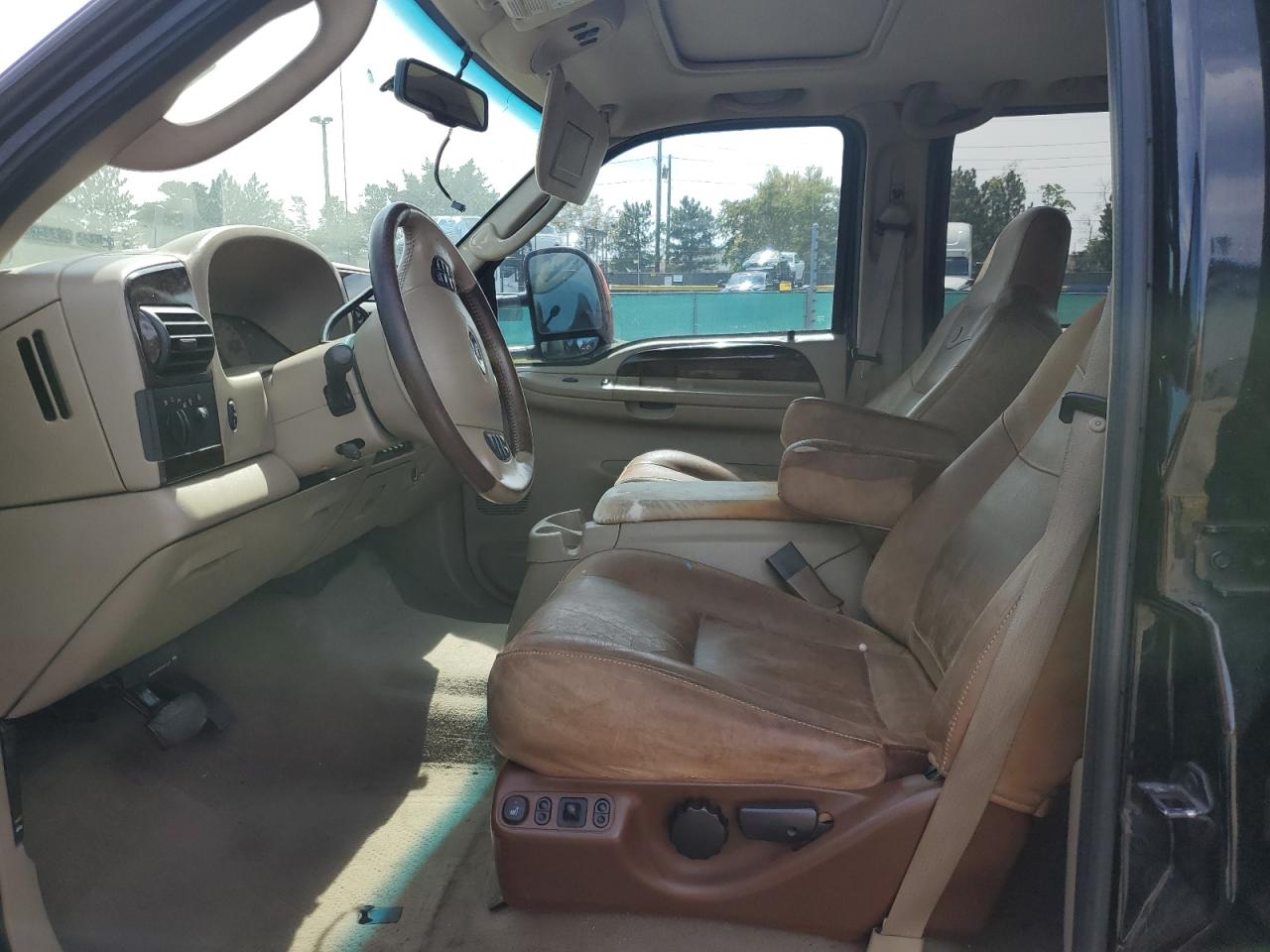 2007 Ford F250 Super Duty VIN: 1FTSW21P17EB33281 Lot: 81510005