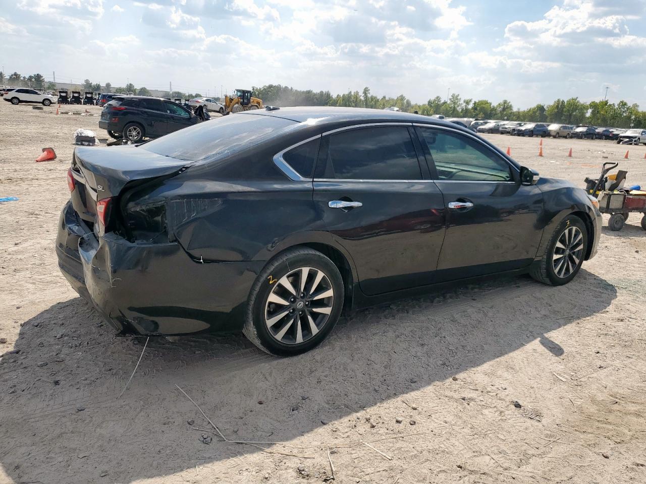 2017 Nissan Altima 2.5 black null gas 1N4AL3AP3HC181541 photo #4