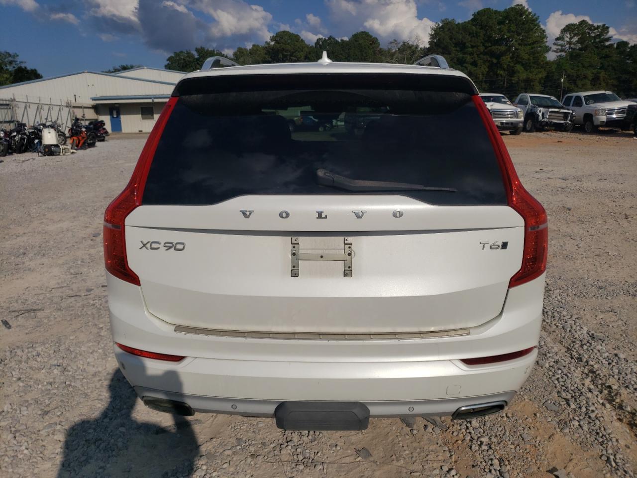 2017 Volvo Xc90 T6 VIN: YV4A22PKXH1156096 Lot: 81834825