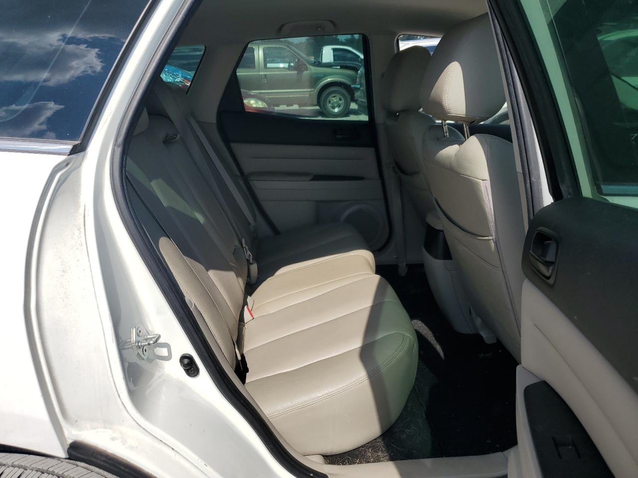 2011 Mazda Cx-7 VIN: JM3ER2A53B0379779 Lot: 71522795