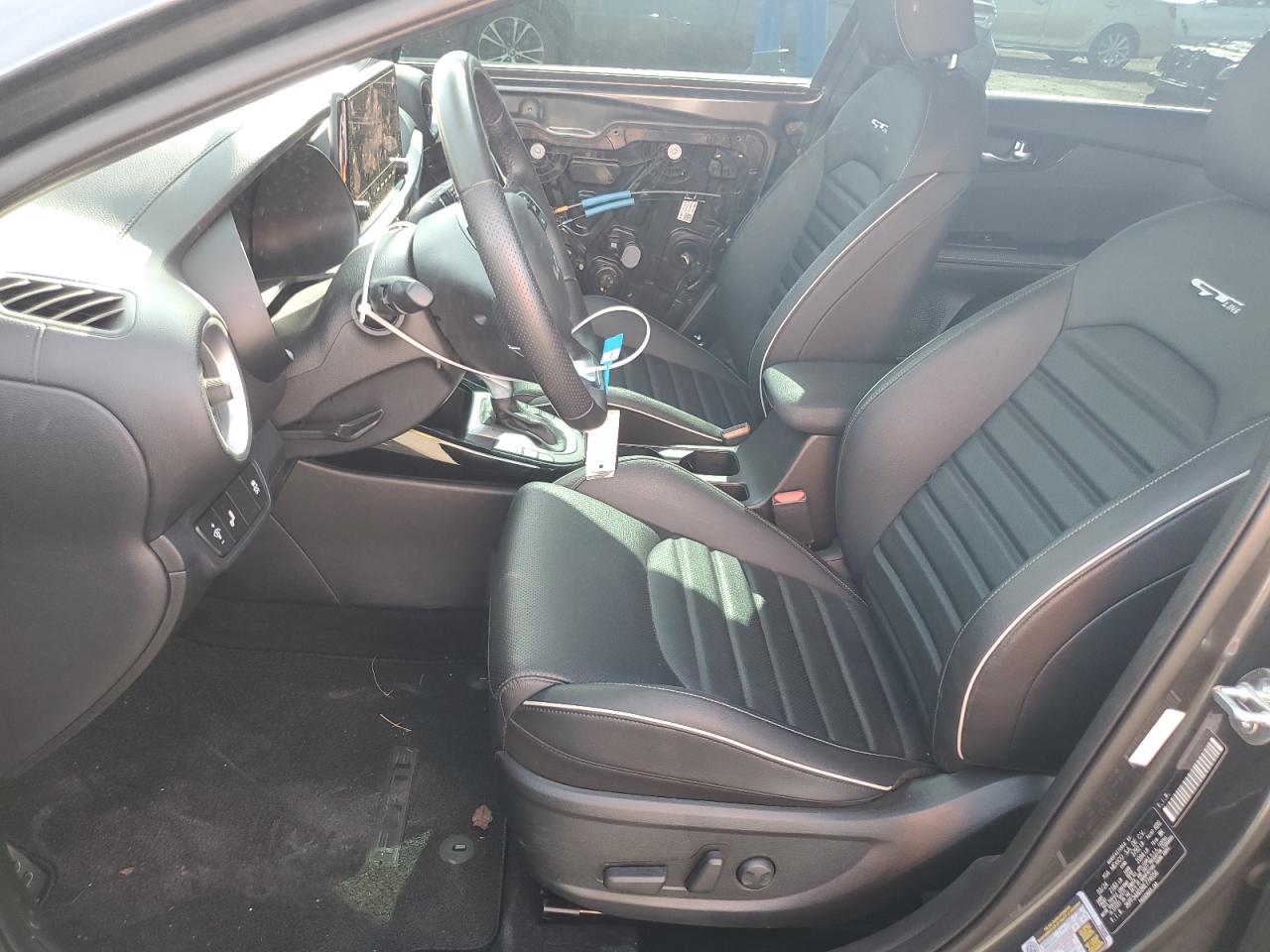 2024 Kia Forte Gt Line VIN: 3KPF54AD3RE774056 Lot: 80483185