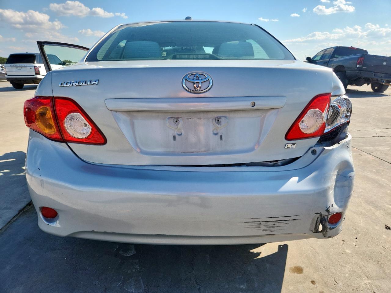 2010 Toyota Corolla Base VIN: 1NXBU4EE2AZ179804 Lot: 81834835