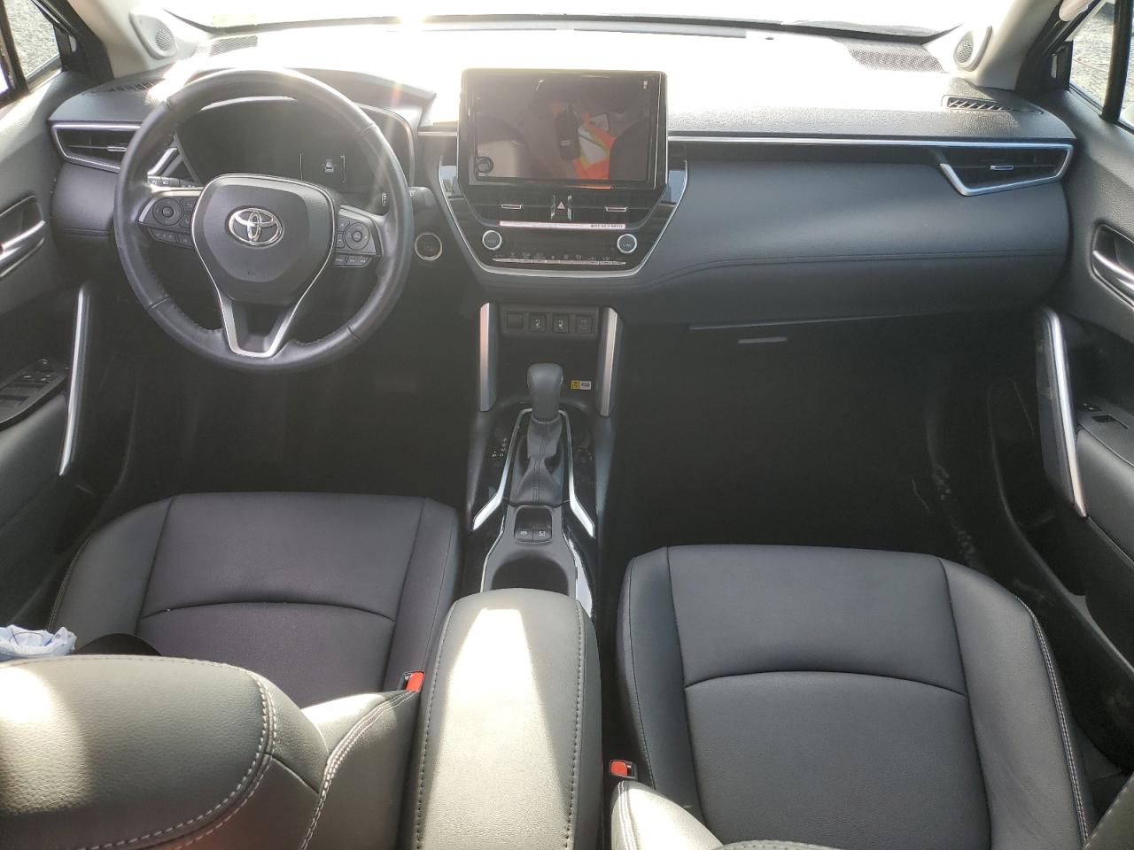 2023 Toyota Corolla Cross Xle VIN: 7MUDAAAG8PV068303 Lot: 83759535