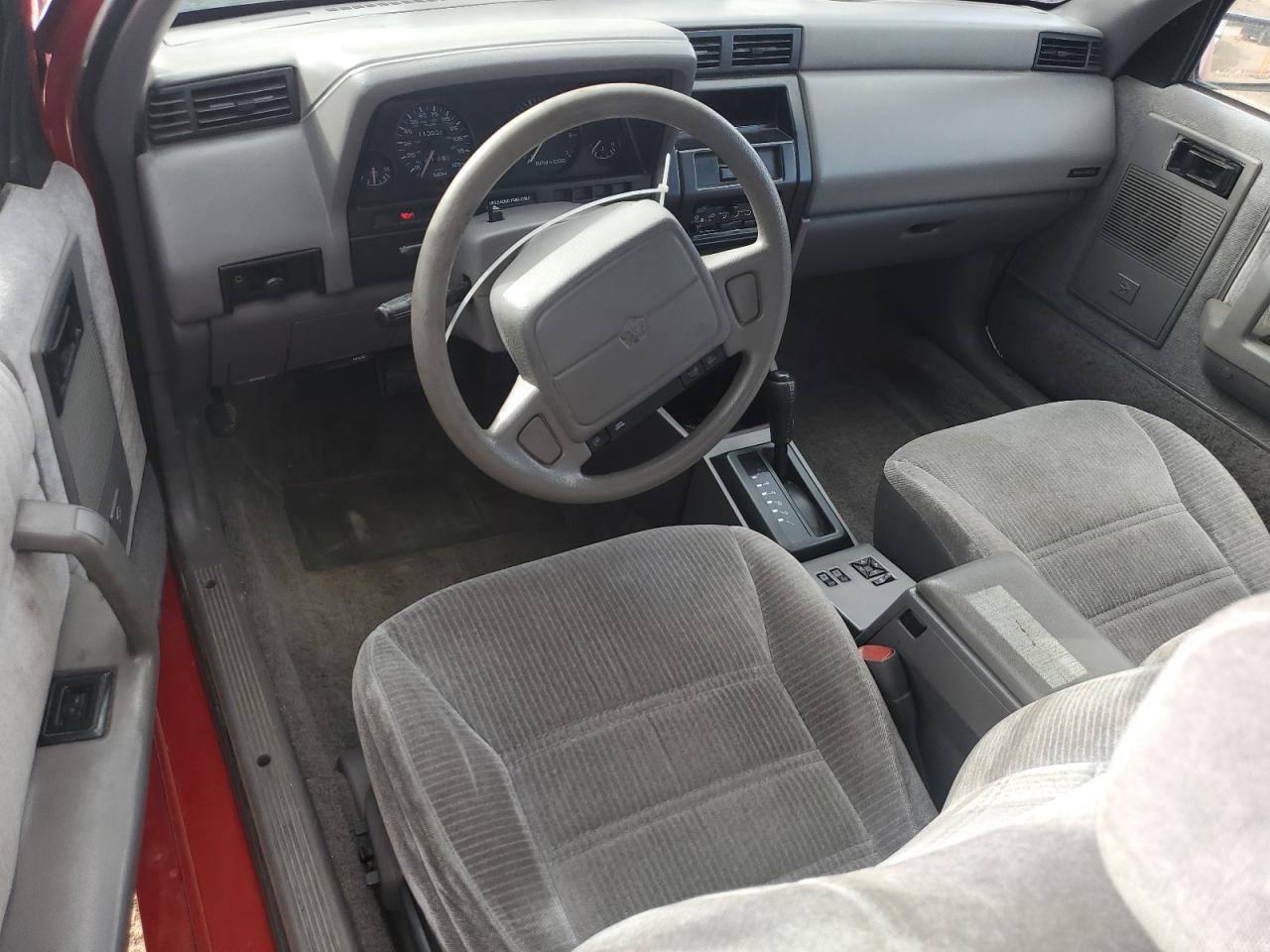 1992 Dodge Shadow Es VIN: 3B3XP6535NT307580 Lot: 80360785