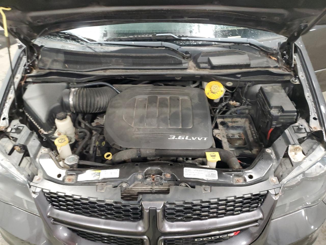 2016 Dodge Grand Caravan R/T VIN: 2C4RDGEG6GR319056 Lot: 81267845