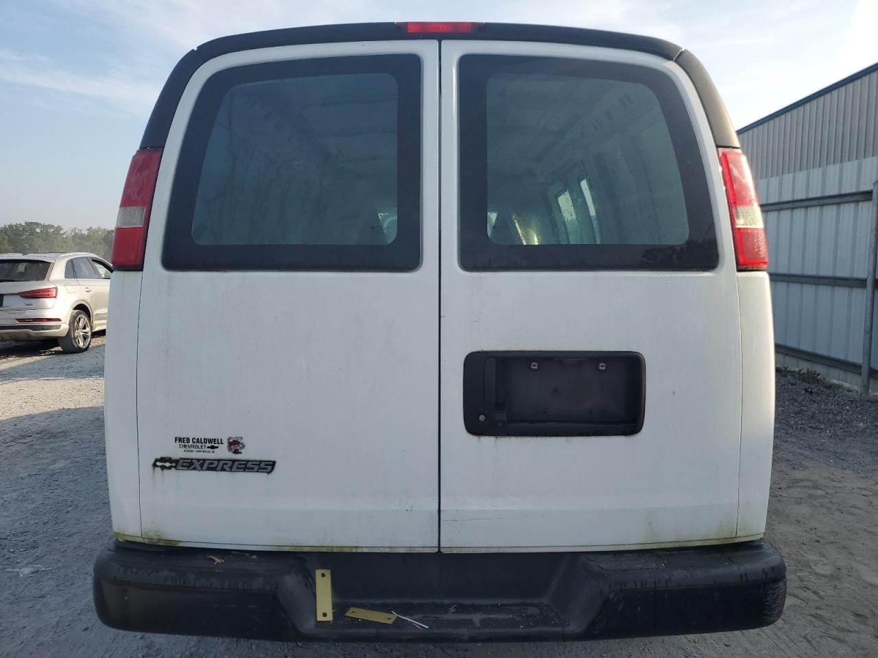 2017 Chevrolet Express G2500 VIN: 1GCWGAFF6H1125842 Lot: 82058705